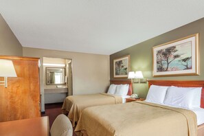 客房, 2 張標準雙人床 | 書桌、遮光布/窗簾、免費搖籃/嬰兒床、免費無線上網