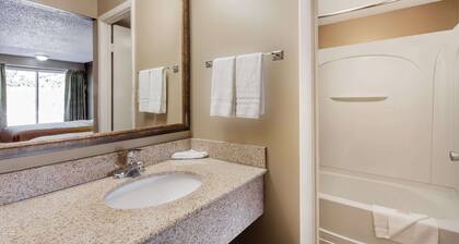 Knights Inn Lebanon