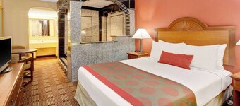 巴爾的摩西溫德姆華美達飯店