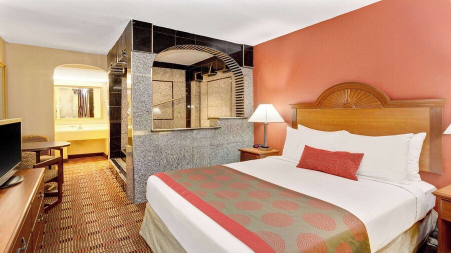 Ramada by Wyndham Baltimore West