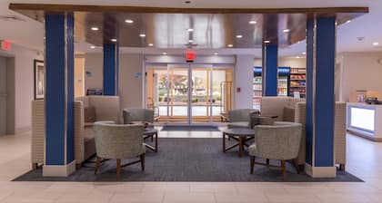 Holiday Inn Express Branford-New Haven by IHG