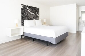 Single Queen | Free WiFi, bed sheets - Oneway Brunswick (Brunswick)