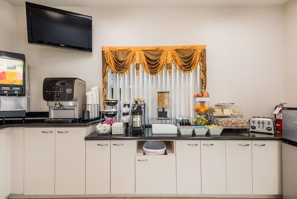 Desayuno continental incluido todos los días
