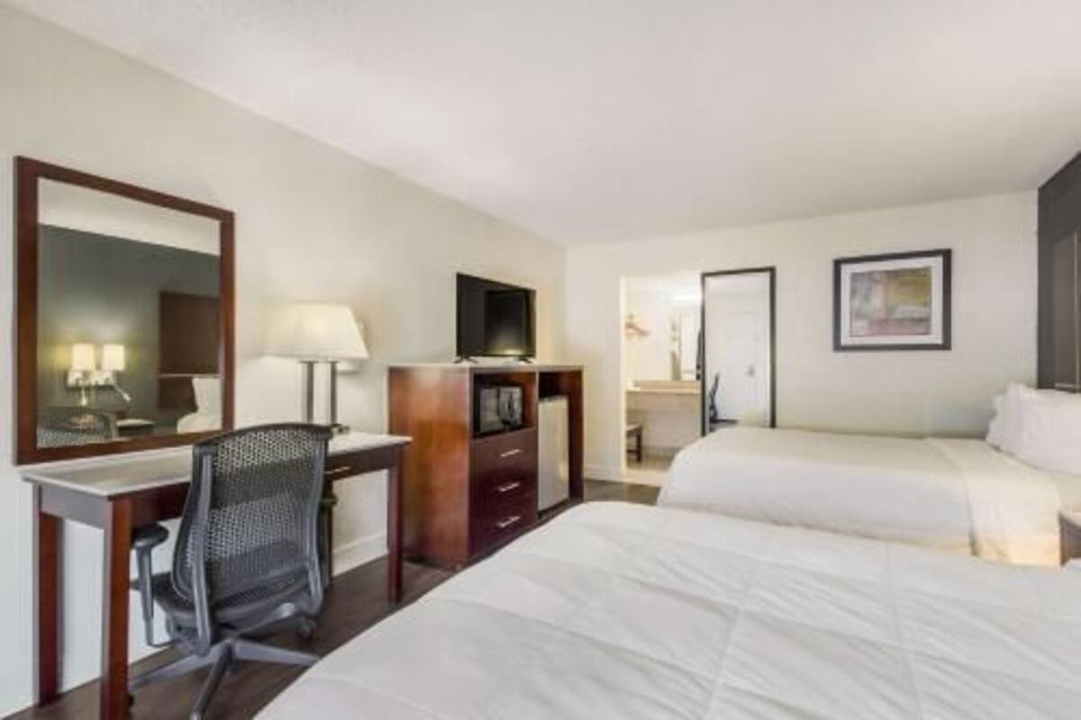 In-room safe, desk, laptop workspace, blackout drapes