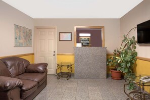 Lobby - Knights Inn Wildersville (Wildersville)