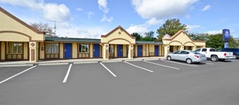 Americas Best Value Inn & Suites Warren Detroit