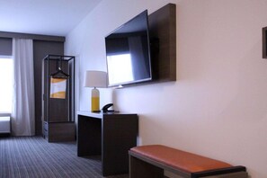 Unclassified image, 3 of 58, button - Comfort Suites - Richmond (Richmond)