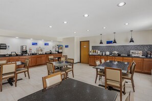 Free daily full breakfast 