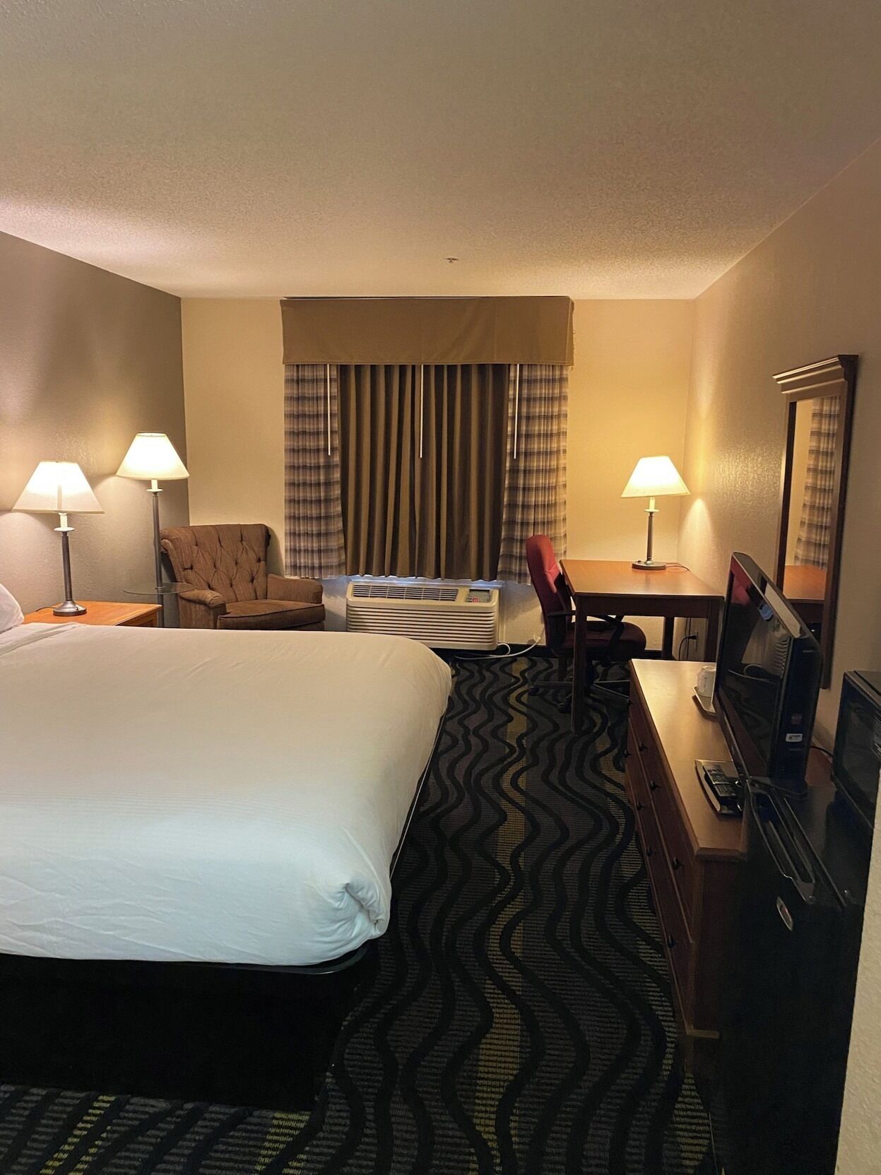 In-room safe, blackout drapes, iron/ironing board, free rollaway beds