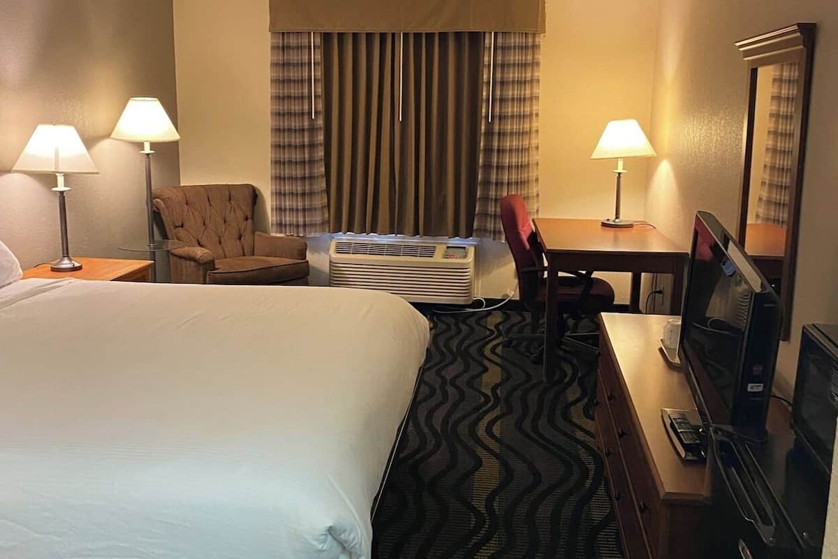 In-room safe, blackout drapes, iron/ironing board, rollaway beds (free)