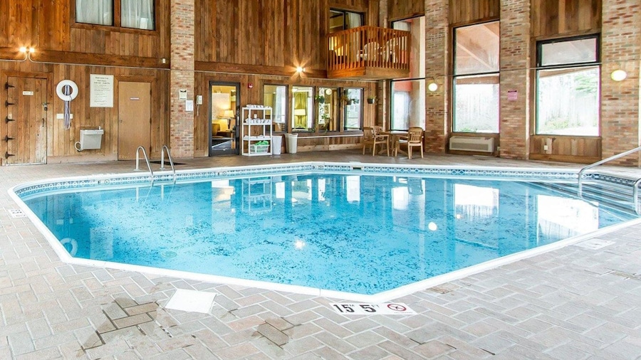 Quality Inn Macomb near University Area