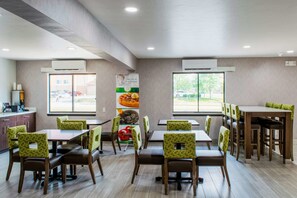 Desayuno buffet incluido todos los días