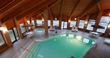 Days Inn by Wyndham Wooster