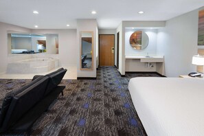 Studio Suite, 1 King Bed, Non Smoking | Jetted tub - Days Inn by Wyndham Wooster (Wooster)