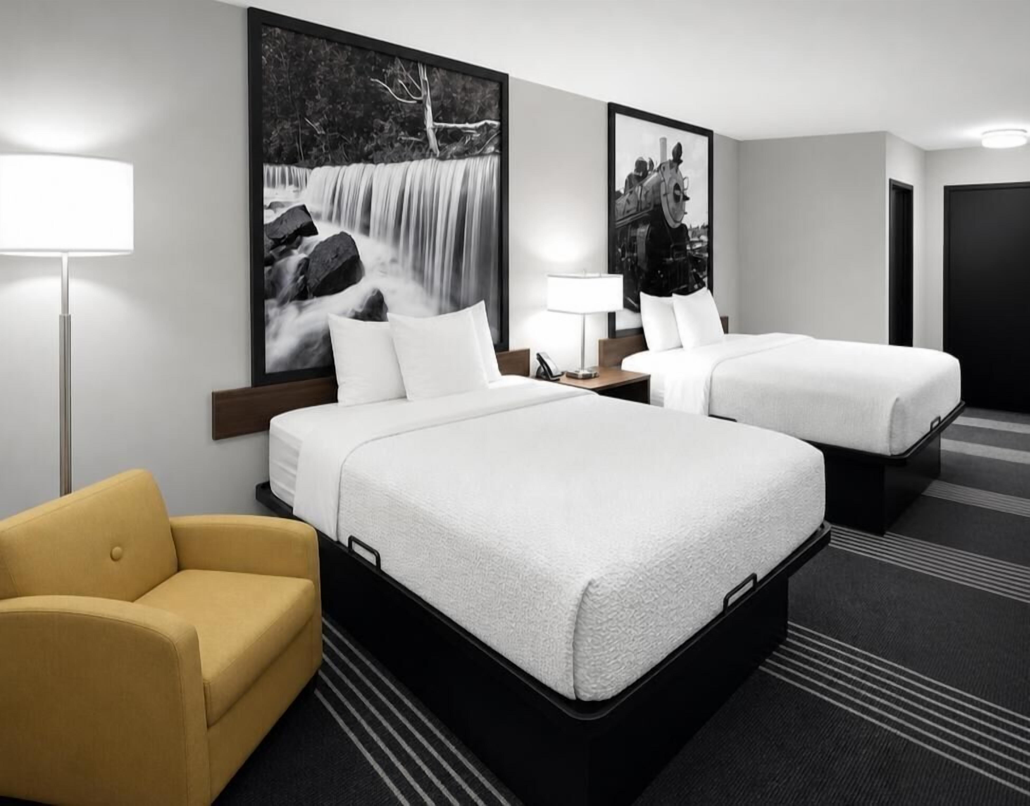 Desk, blackout curtains, free WiFi, bed sheets