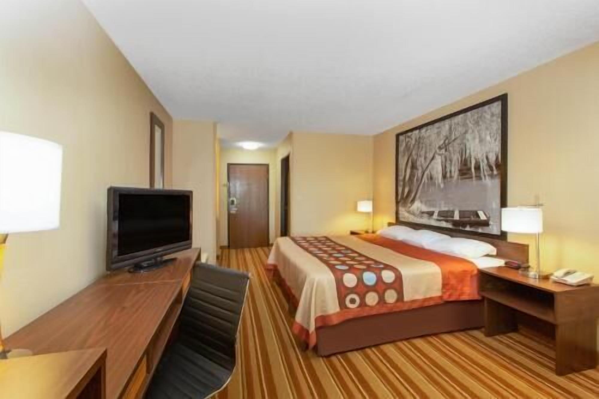 Desk, blackout curtains, free WiFi, bed sheets
