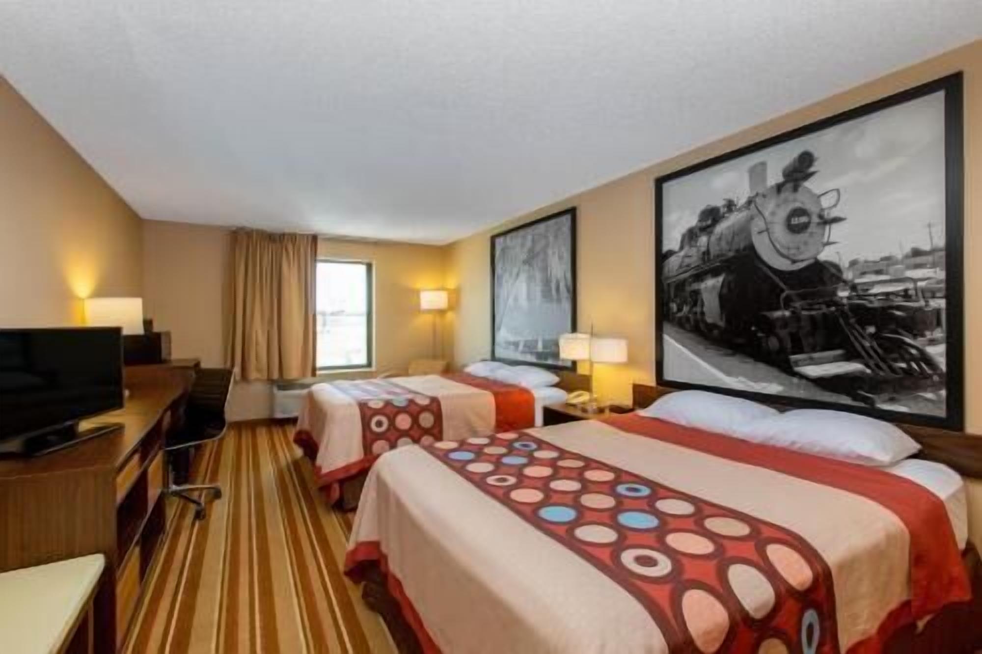 Desk, blackout curtains, free WiFi, bed sheets