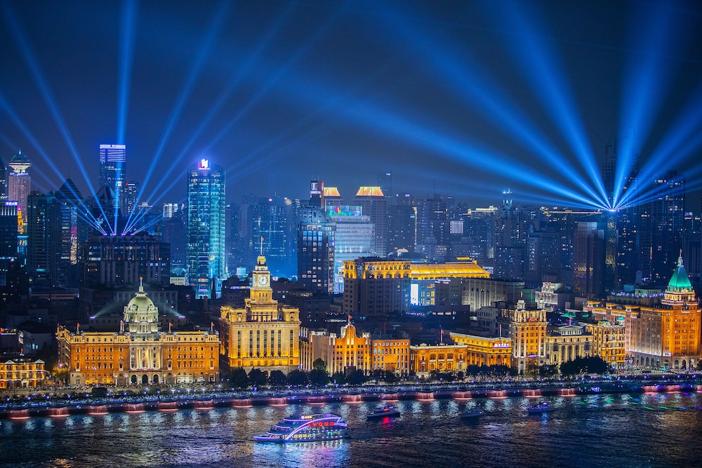 Pudong Shangri-La by null