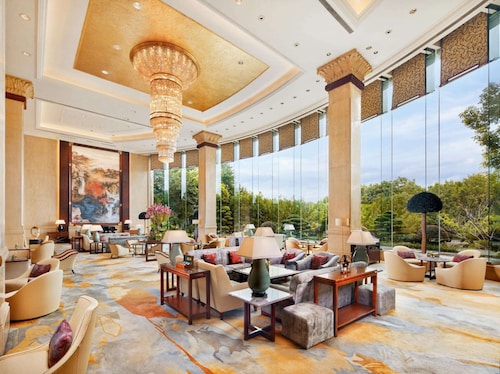 Pudong Shangri-La, Shanghai