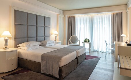 NJV Athens Plaza Hotel - Image 165