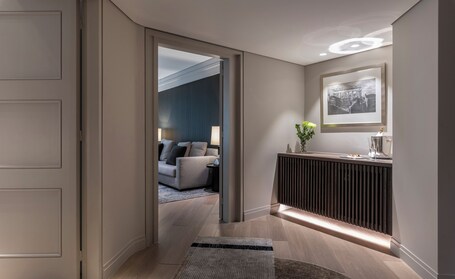 NJV Athens Plaza Hotel - Image 100