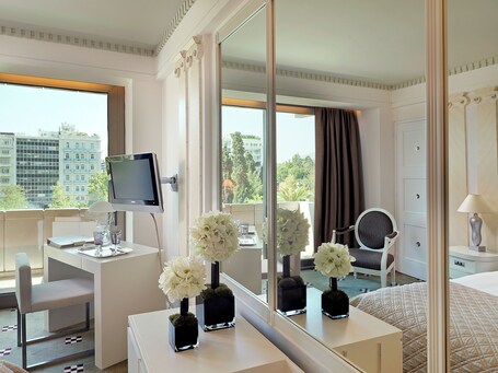 NJV Athens Plaza Hotel - Image 87