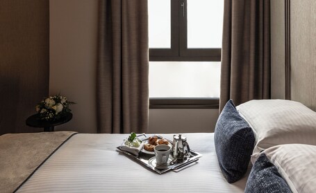 NJV Athens Plaza Hotel - Image 201