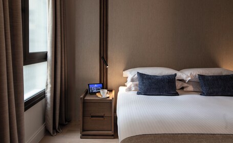 NJV Athens Plaza Hotel - Image 210