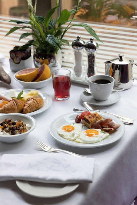 NJV Athens Plaza Hotel - Image 124