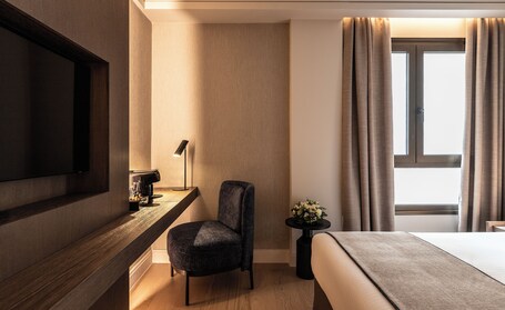NJV Athens Plaza Hotel - Image 169