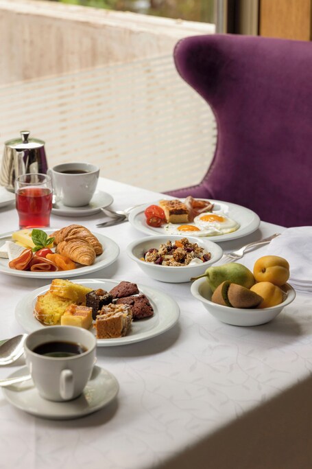 NJV Athens Plaza Hotel - Image 128