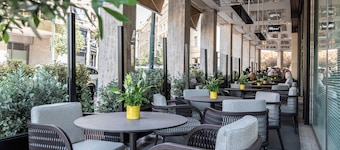 NJV Athens Plaza Hotel