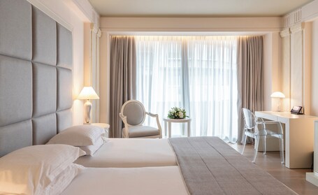 NJV Athens Plaza Hotel - Image 182