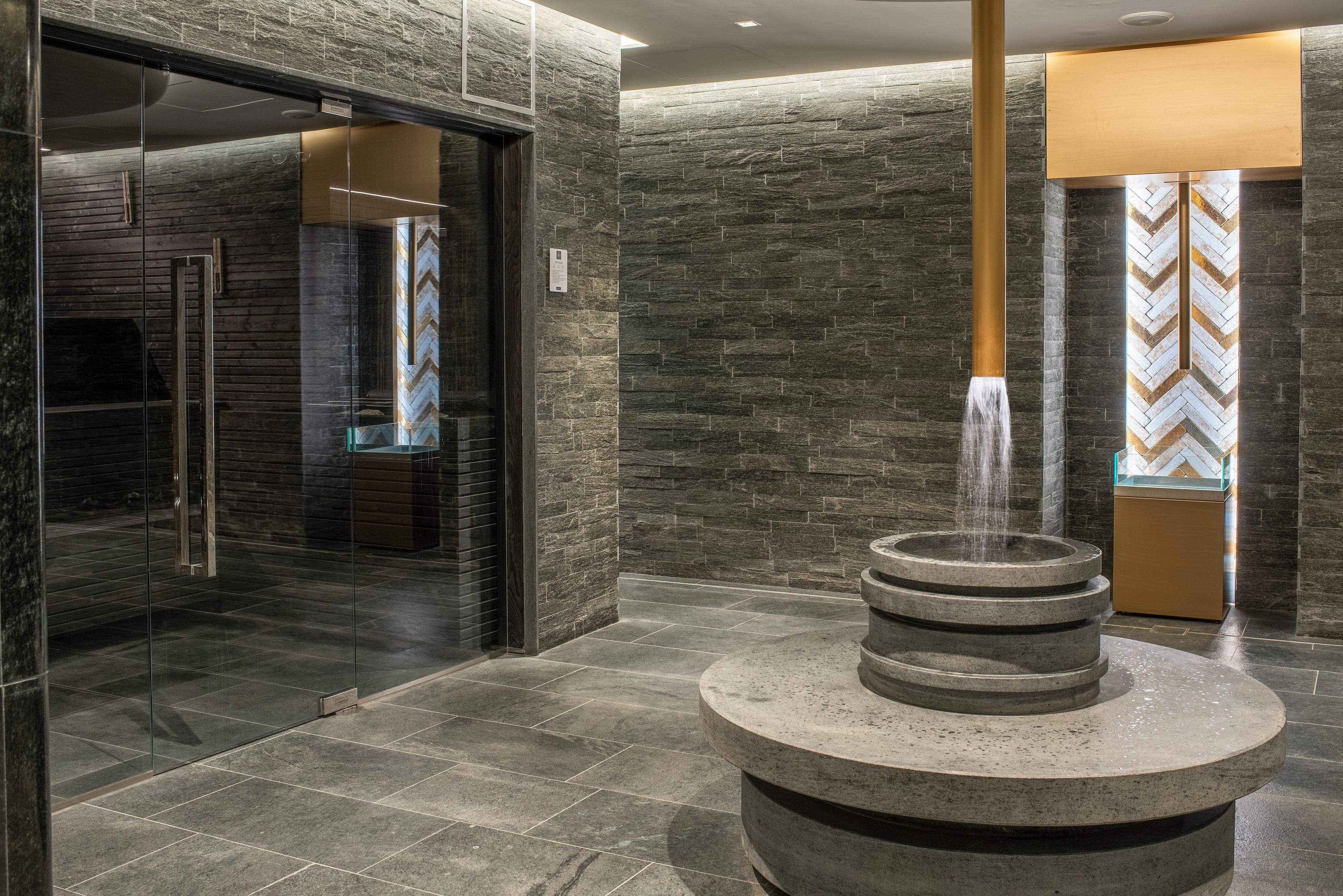 couples treatment room(s), body treatments, body scrubs, facials