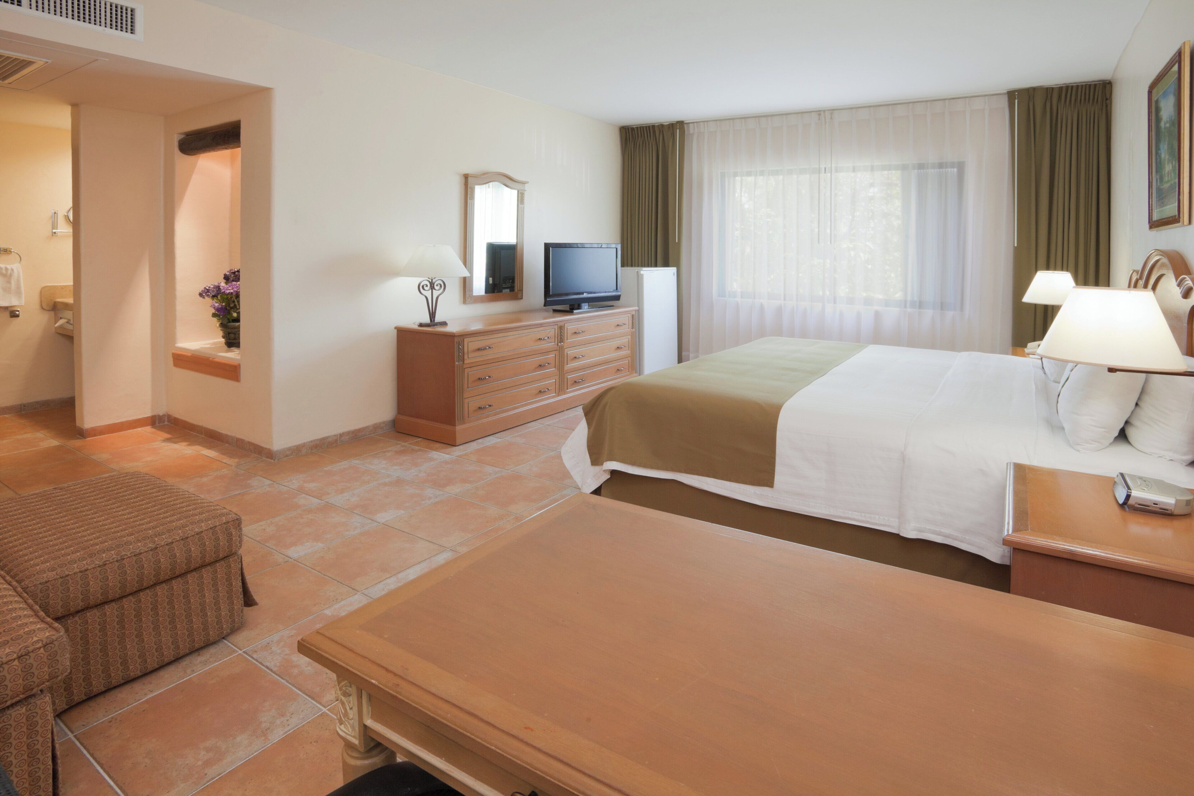 Photo - Holiday Inn Ciudad Del Carmen, An Ihg
