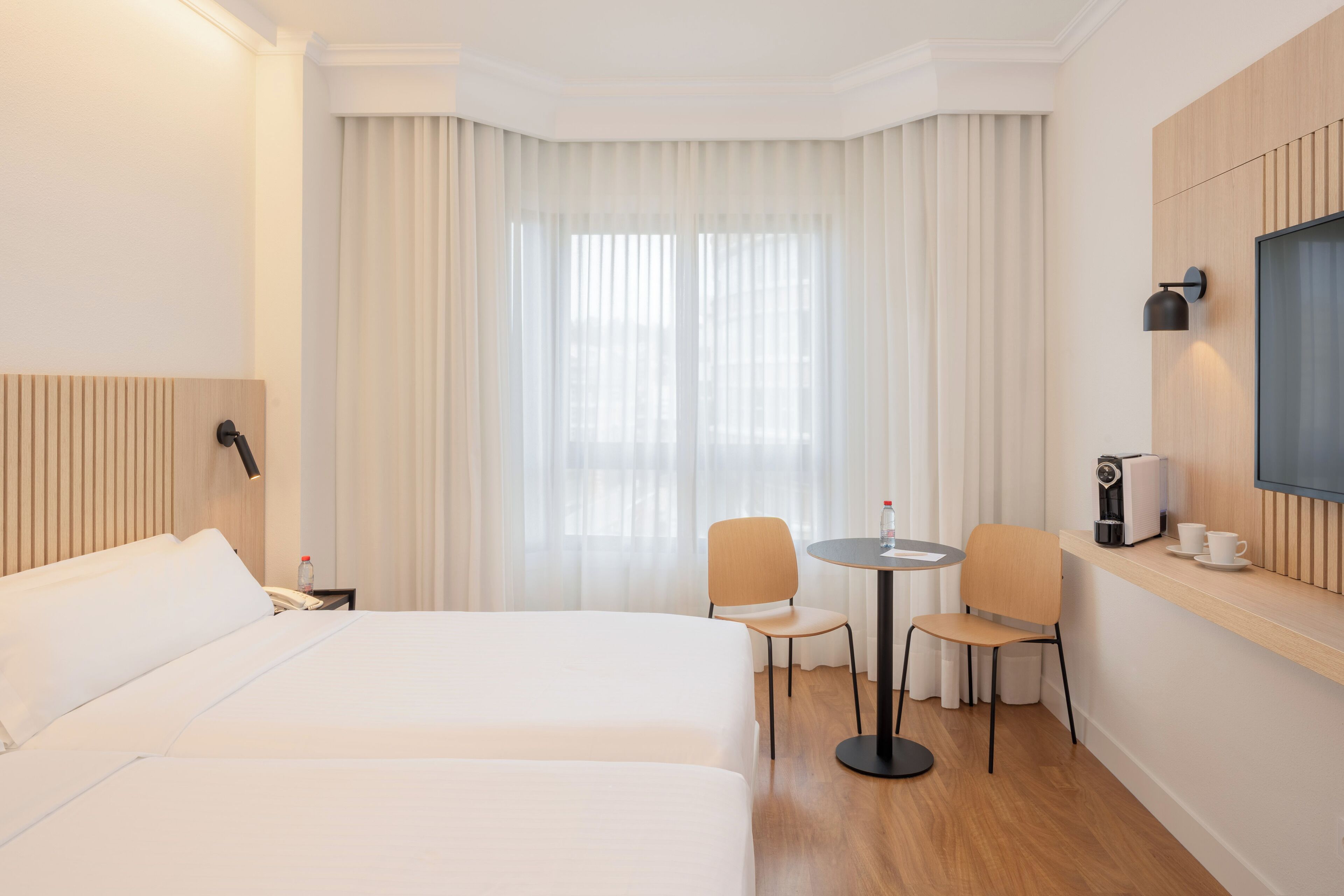 1 bedroom, minibar, in-room safe, desk