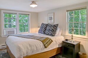 Habitación Deluxe, 1 cama individual, vista al lago (One Bedroom Cottage - Lake View) | Vista al lago