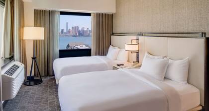 DoubleTree by Hilton Hotel & Suites Jersey City
