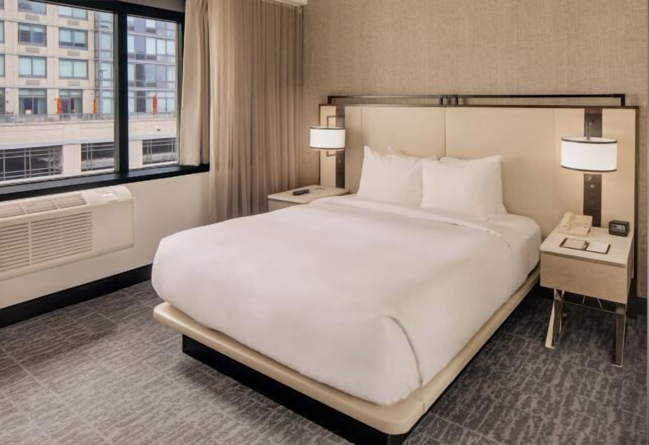 In-room safe, individually decorated, individually furnished, desk