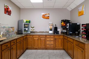 Free daily continental breakfast 