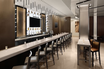 Hotel entrance and lobby at Hotel Chicago Downtown, Autograph Collection by Marriott