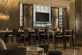 Hotel entrance and lobby at Hotel Chicago Downtown, Autograph Collection by Marriott