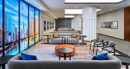 Hotel Chicago Downtown, Autograph Collection by Marriott