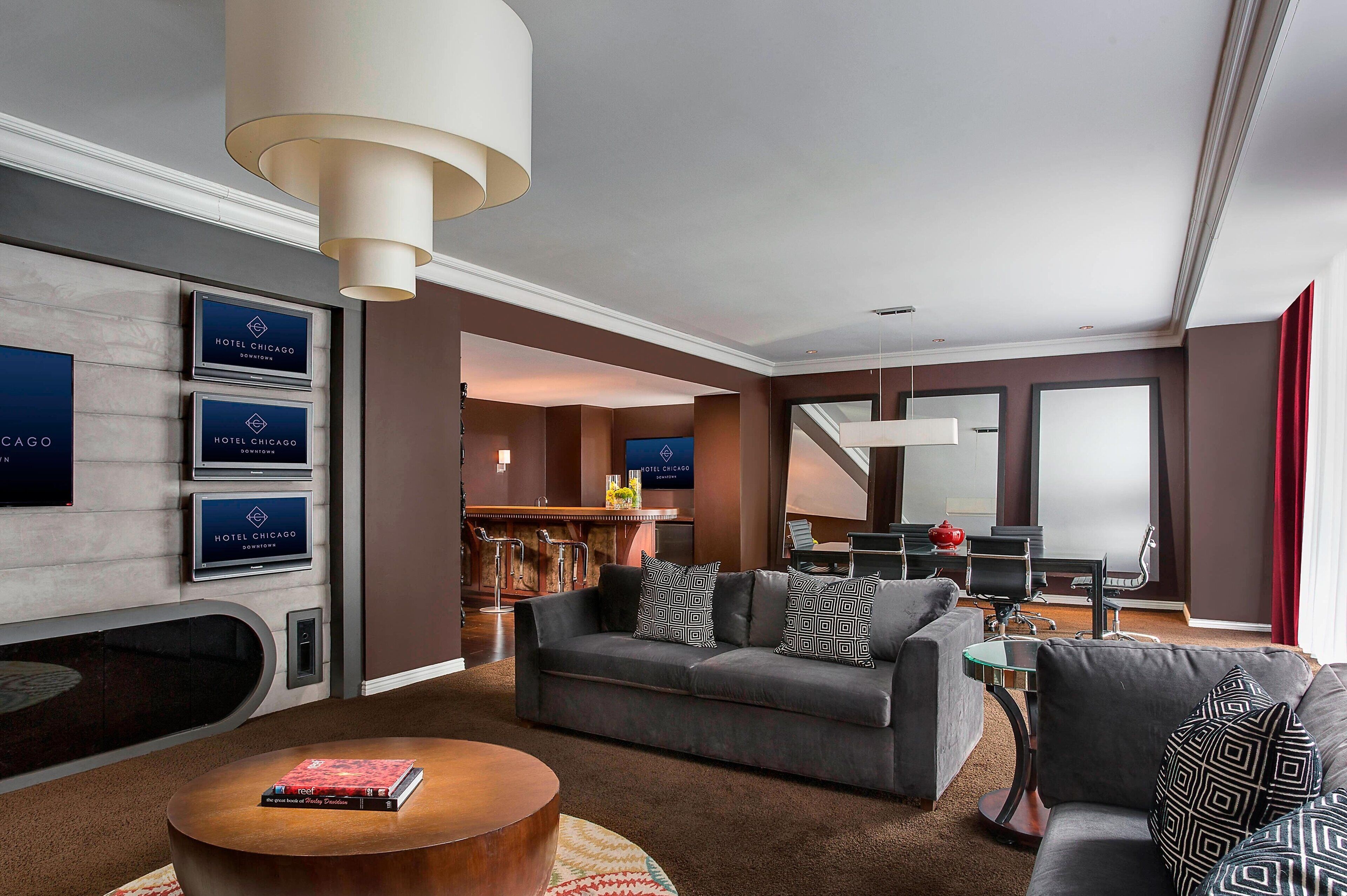 1 bedroom, premium bedding, pillow-top beds, in-room safe