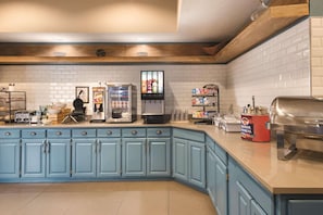 Bao gồm bữa sáng kiểu Âu hàng ngày