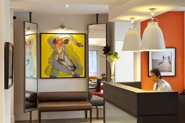 Reception - Hotel Marais Bastille (Paris)