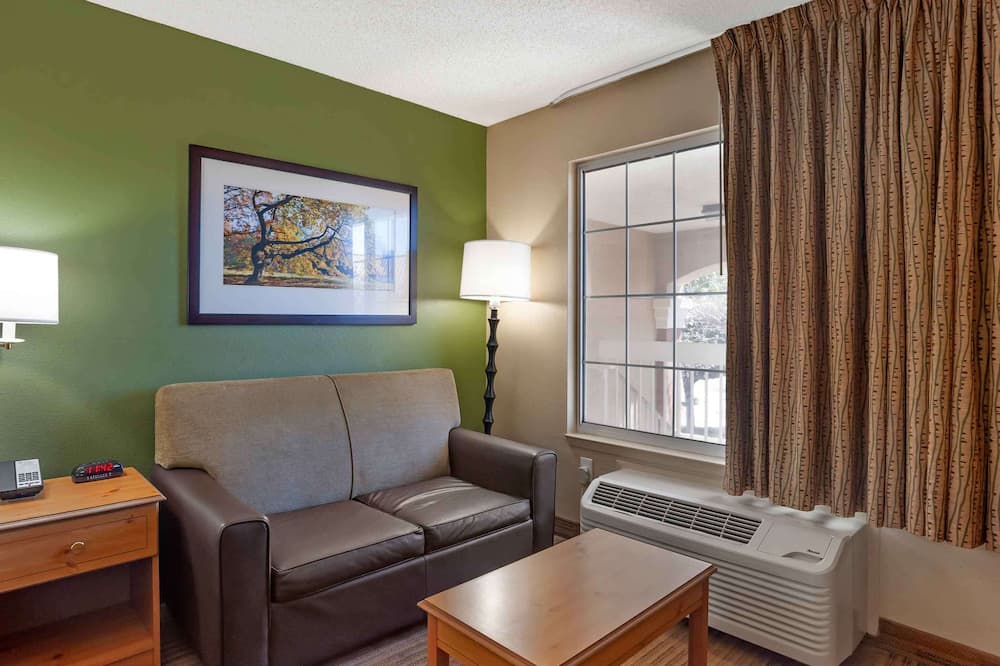 Extended Stay America San Diego - Sorrento Mesa