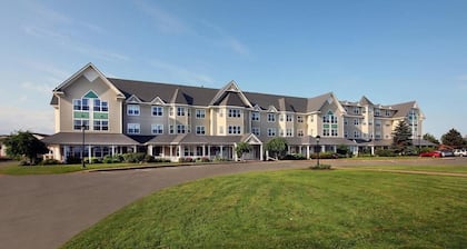 Loyalist Country Inn & Conference Centre