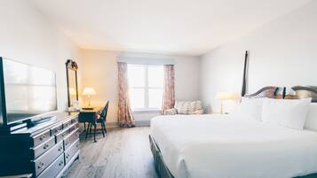 Minibar, desk, iron/ironing board, free WiFi