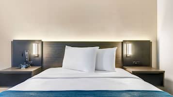 Iron/ironing board, free WiFi, bed sheets